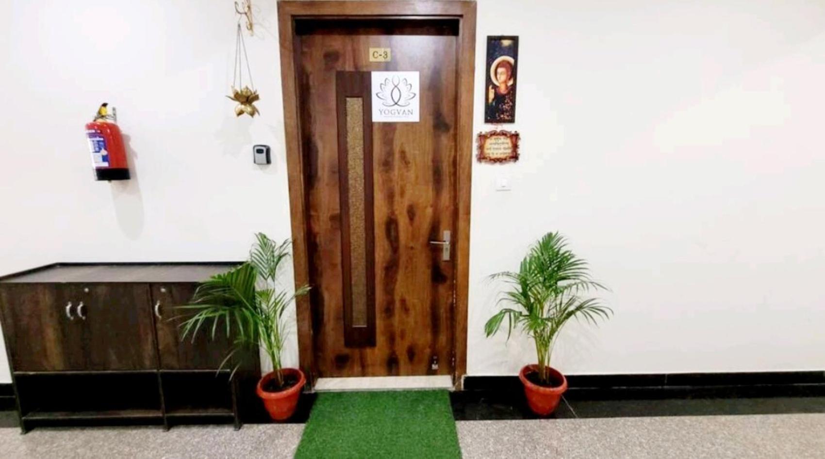 Yogvan Luxury 1Bhk Apartments Tapovan Rishikesh Exterior photo
